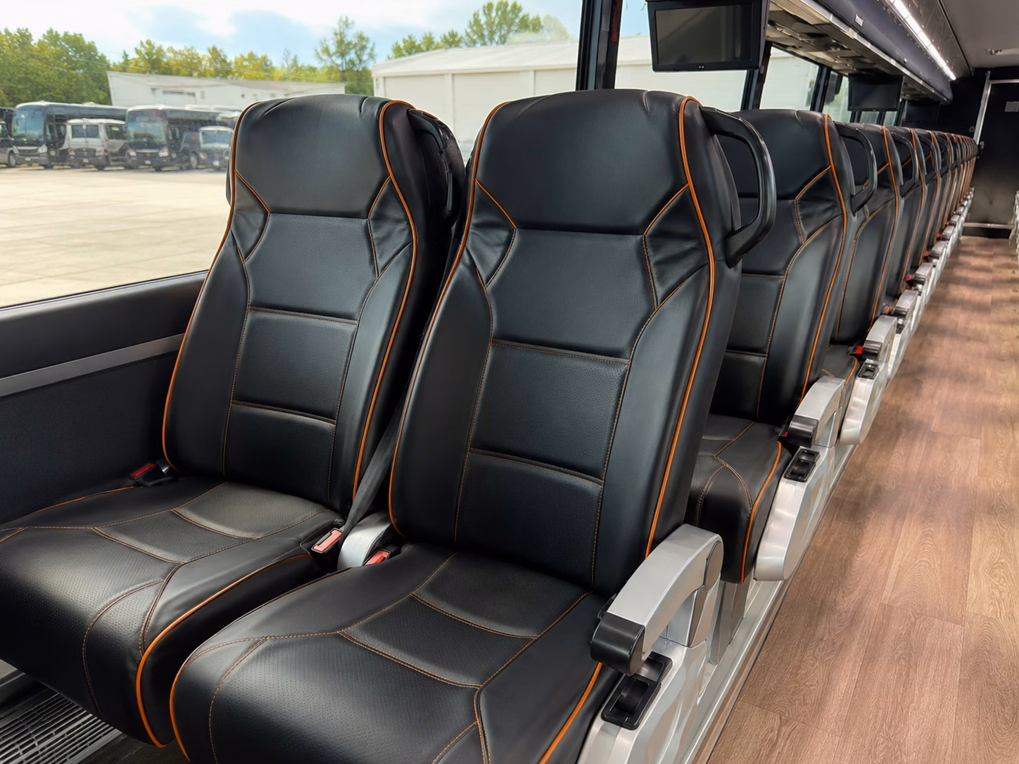 hotel shuttle service for wedding guests along the las vegas strip
