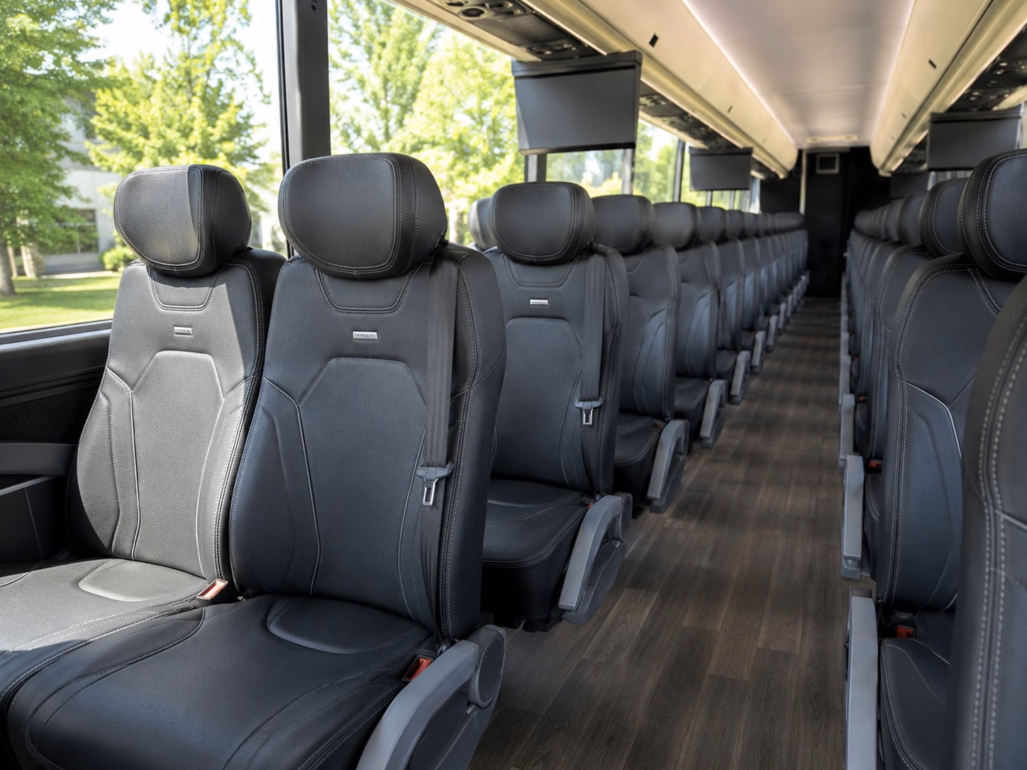 how where and when you re traveling affects las vegas bus rental rates