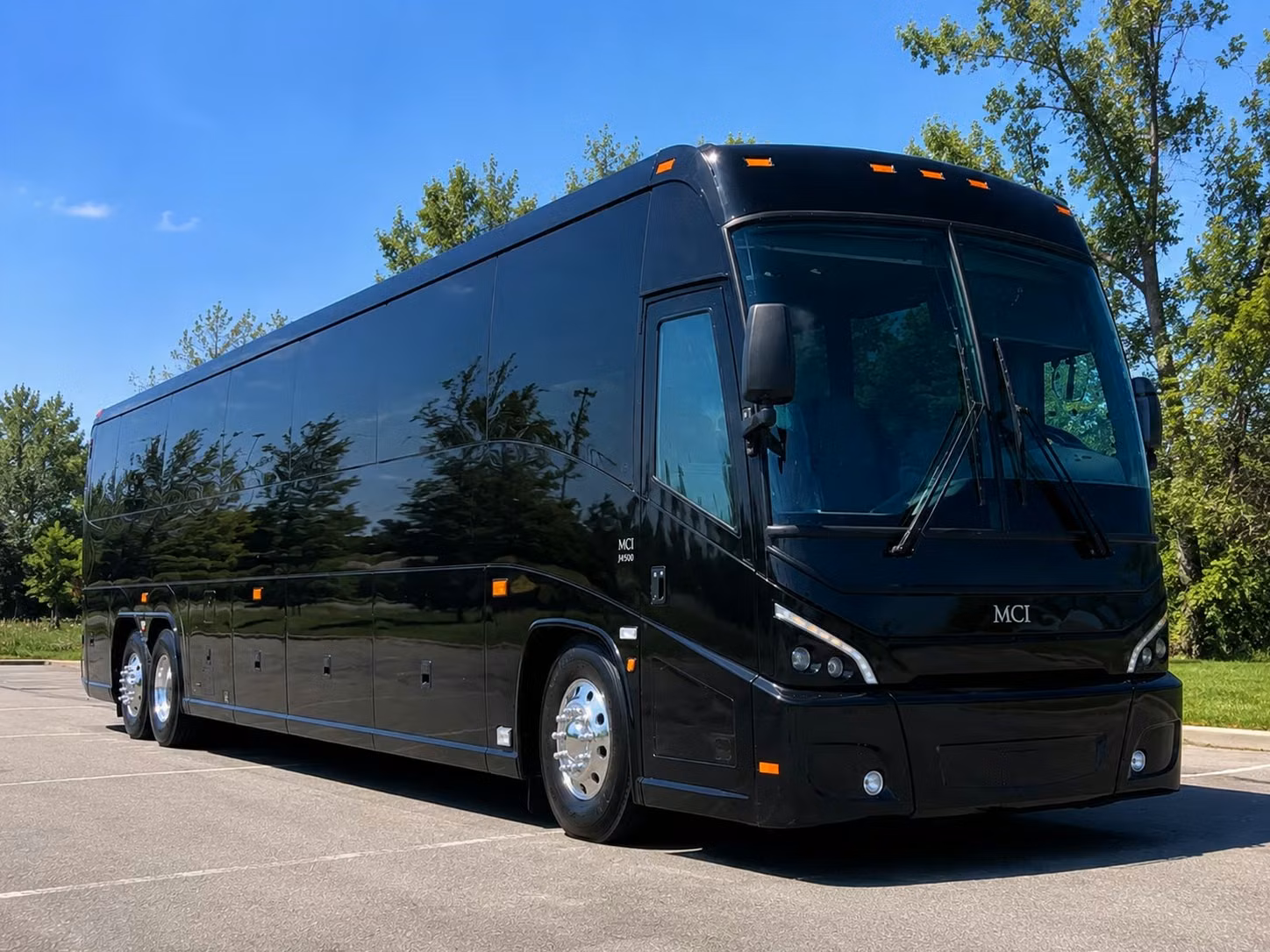 minibuses for smaller las vegas prom groups who want a private comfortable ride