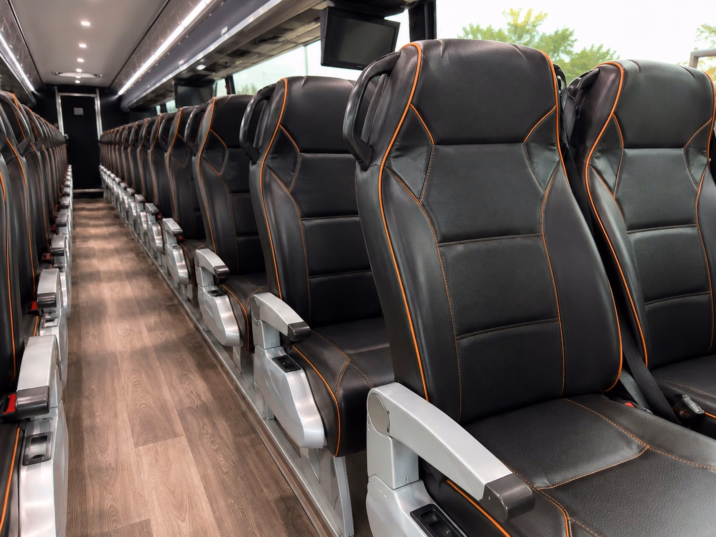 shuttle buses between las vegas wedding ceremony and reception venues