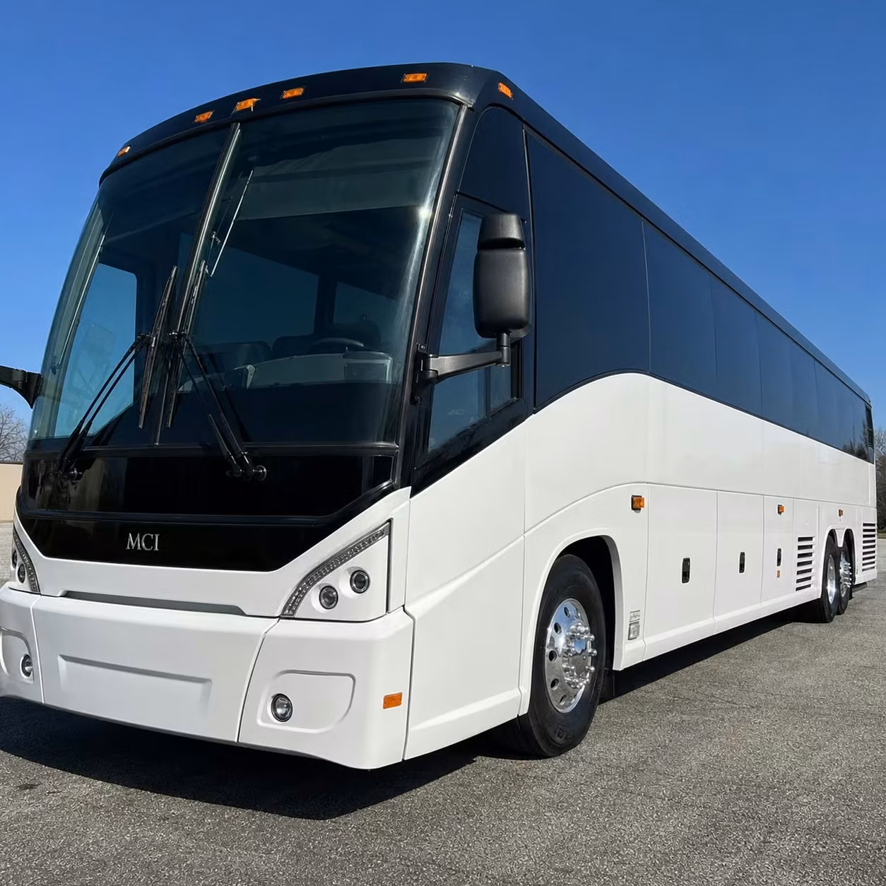 wedding guest airport shuttles on the las vegas strip booked in minutes